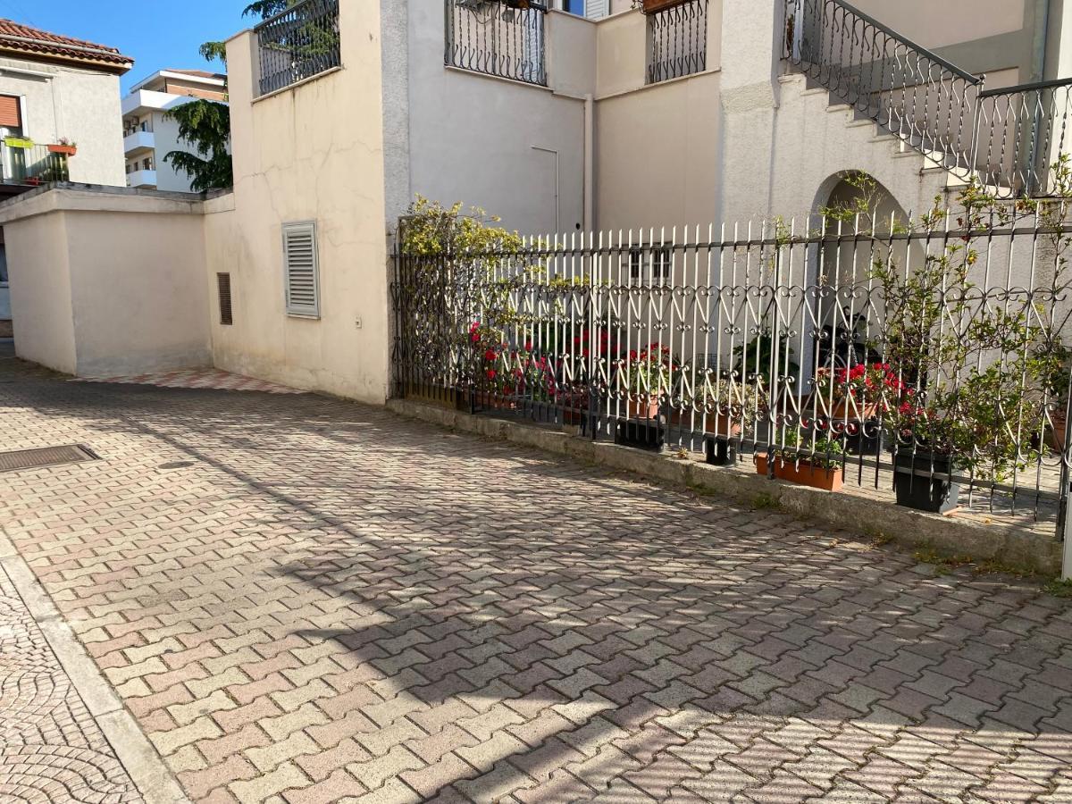Westhouse Daire Pescara Dış mekan fotoğraf